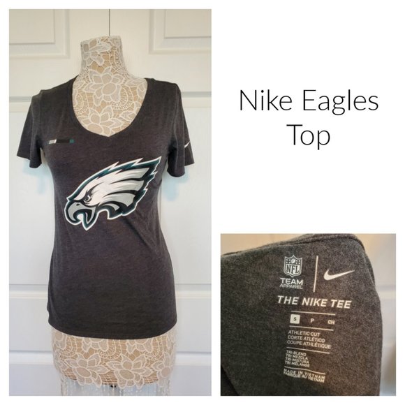 Nike Tops - Nike Eagles Short Sleeve Top 8423